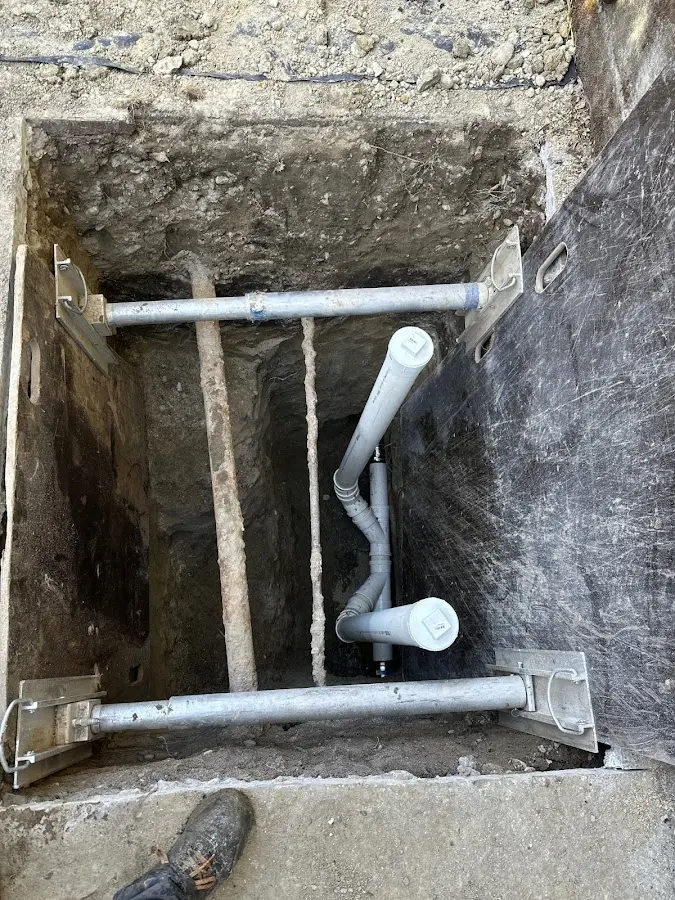 Experienced plumber completing Gas Line Repair work in Gautier
